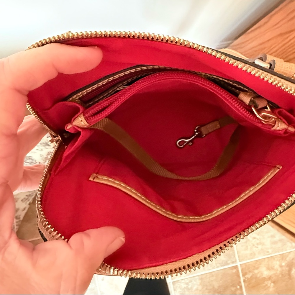 Dooney & Bourke Trixie Crossbody Bag New - Picture 7 of 13